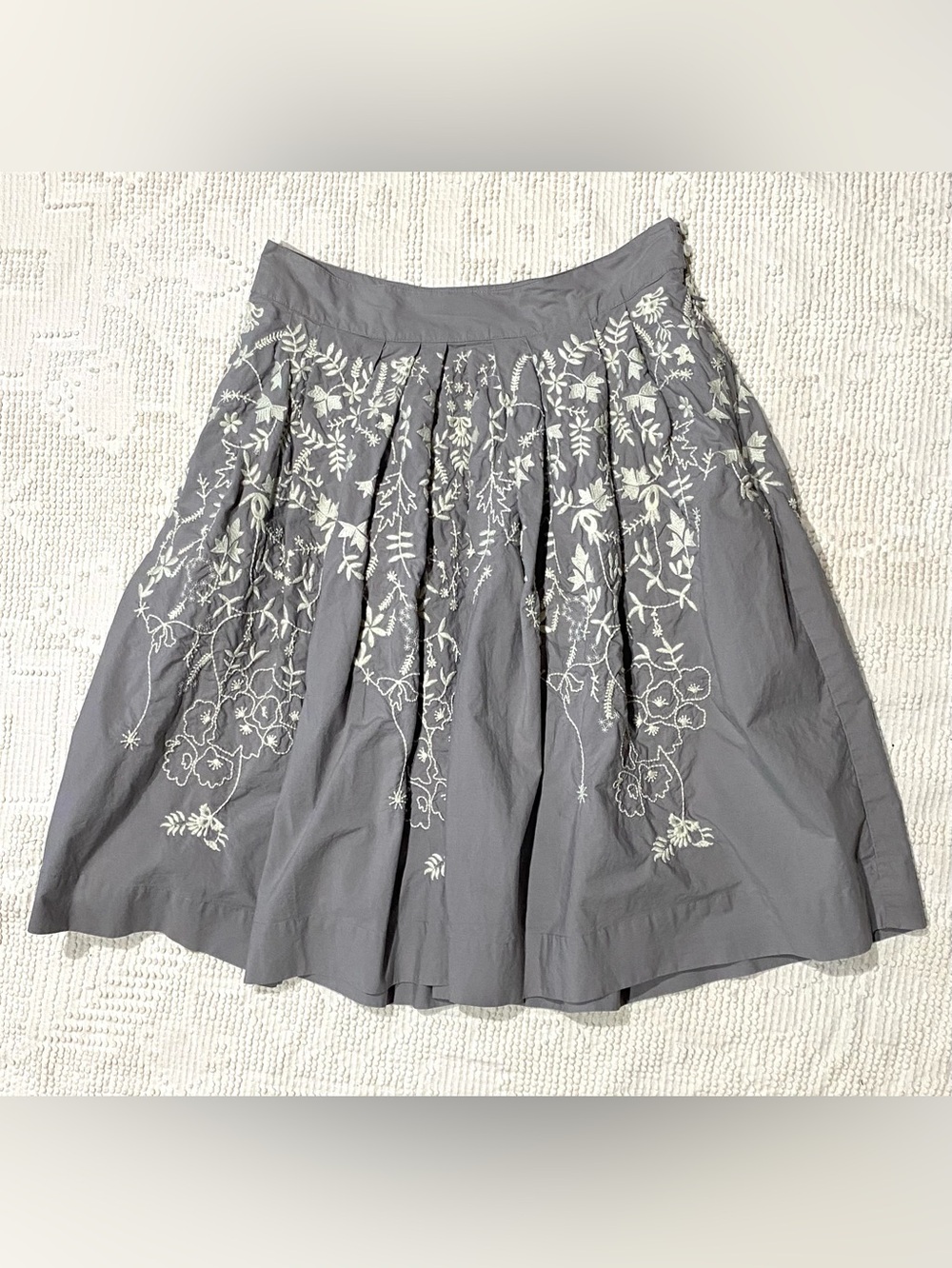 Meadow Rue by Anthropologie Cream Embroidered A-Line Midi Skirt Women’s Size 6 - Picture 4 of 14